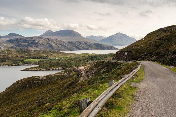 inverness-applecross-loch-carron-the-wild-highlands
