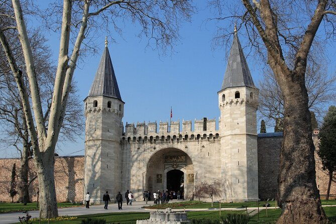 istanbul-topkapi-palace-guided-tour-and-skip-the-line