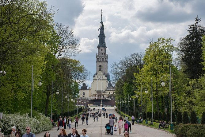 jasna-gora-black-madonna-private-tour-from-lodz-with-lunch