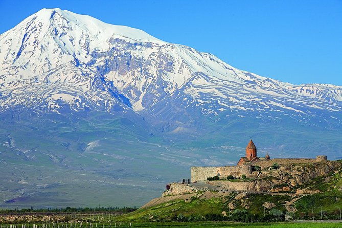 jermuk-waterfall-noravank-wine-tasting-khor-virap
