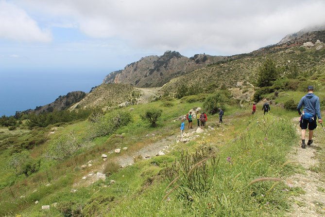 karpathos-pini-to-stes-mountain-village-guided-hike