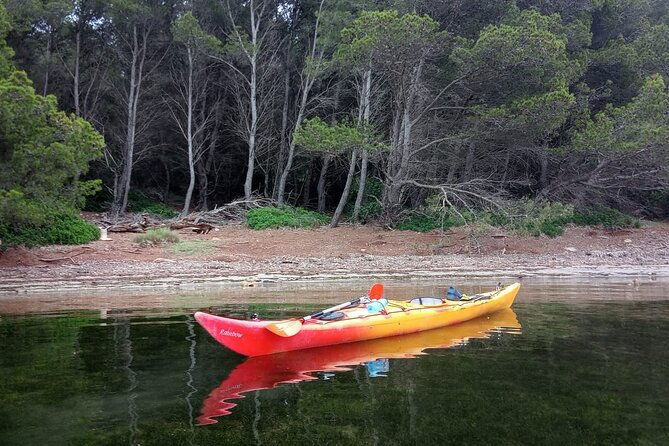 kayak-treasure-hunt-in-balearic-islands