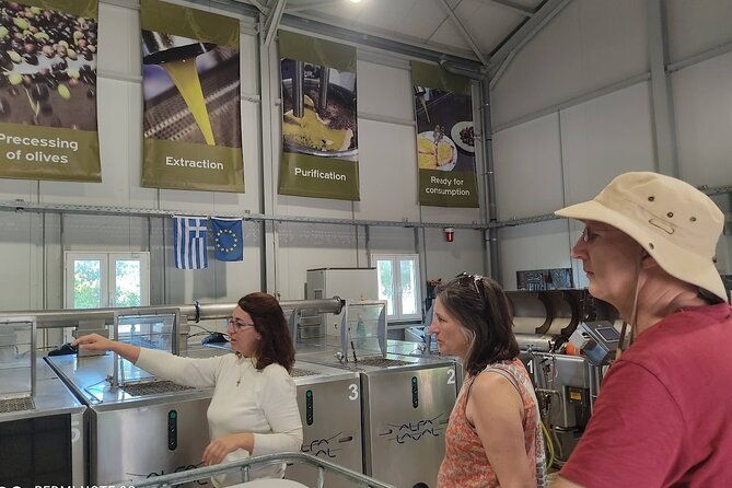 kefalonia-private-olive-oil-honey-wine-tasting-experience