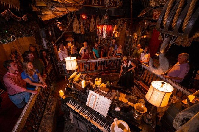 key-west-ghosts-and-gravestones-trolley-tour