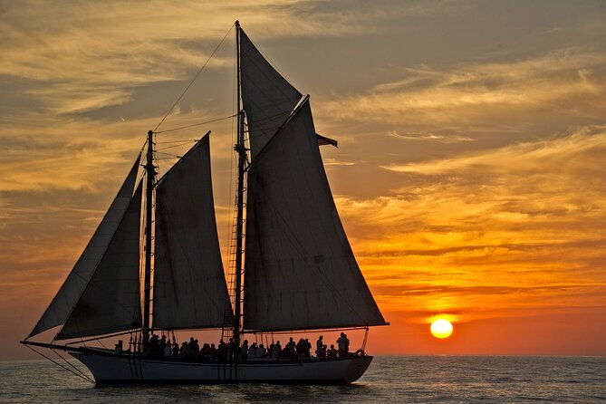 key-west-sunset-sail-aboard-legendary-schooner-appledore-2