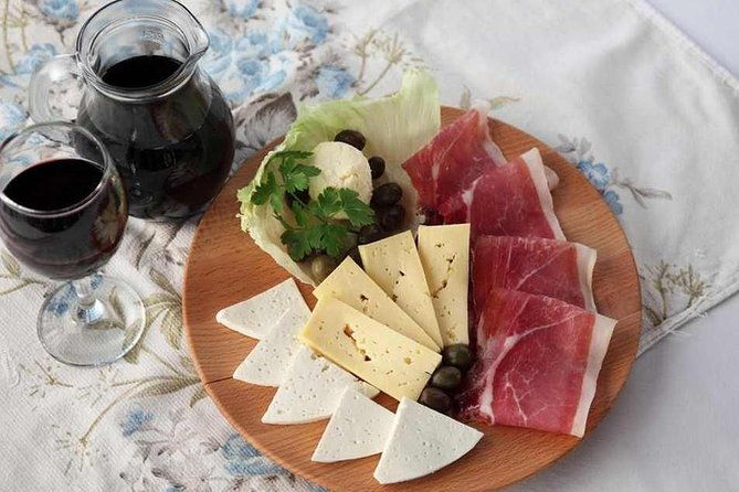 kotor-budva-st-stefan-tour-including-tasting-traditional-food-and-wine-2