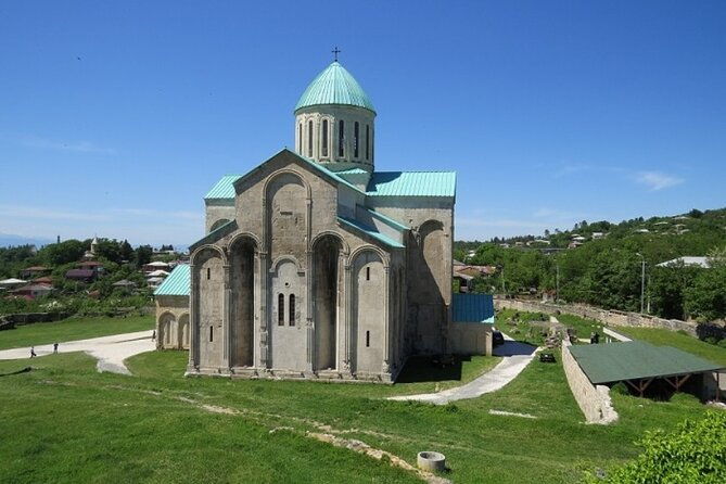 kutaisi-prometheus-cave-and-wine-tour-2