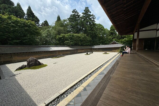 kyoto-ryoan-ji-greatest-zen-garden-guided-tour-in-80-min-2