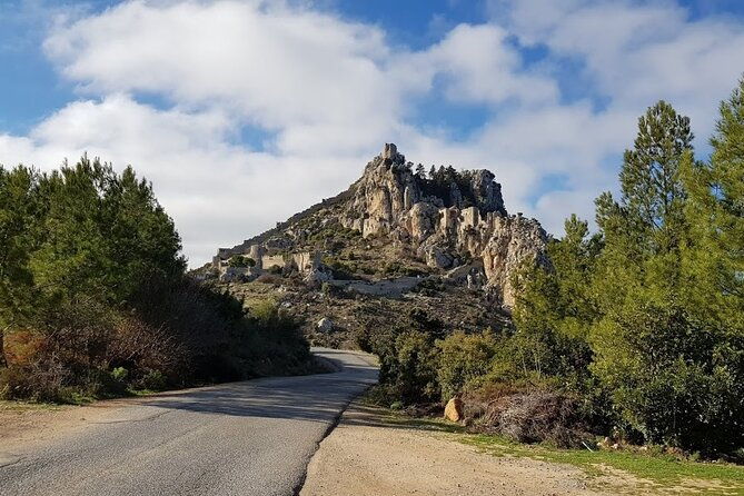 kyrenia-half-day-tour-with-st-hillarion-from-nicosia-kyrenia