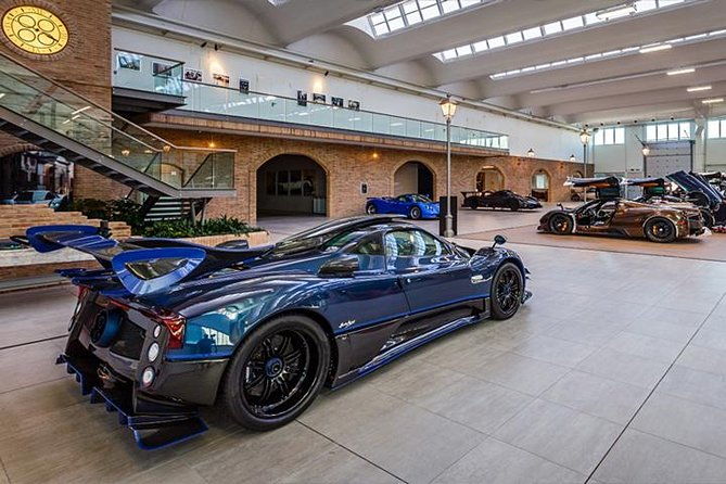 lamborghini-ferrari-pagani-tour-the-original-italian-car-factory-tour