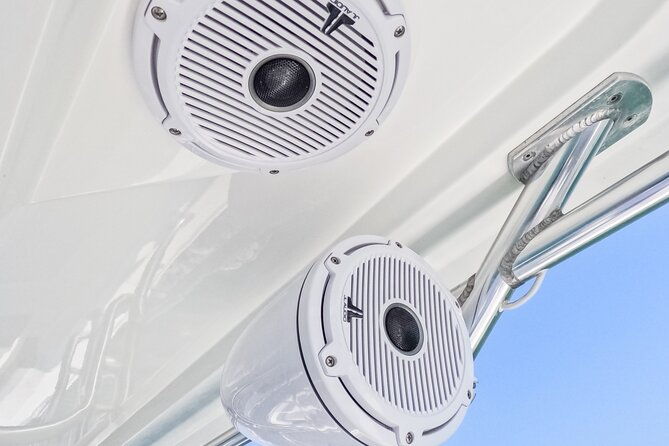 large-boat-rental-in-cartagena-de-indias