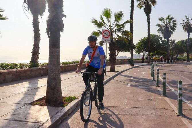 lima-bike-tour-in-miraflores-barranco-shared-small-group