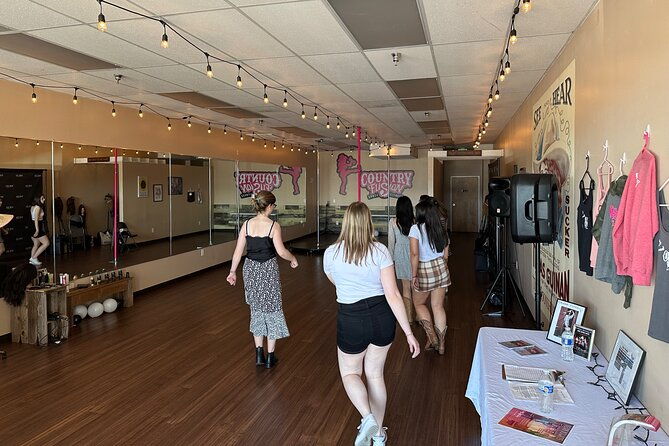 line-dance-lesson-in-nashville