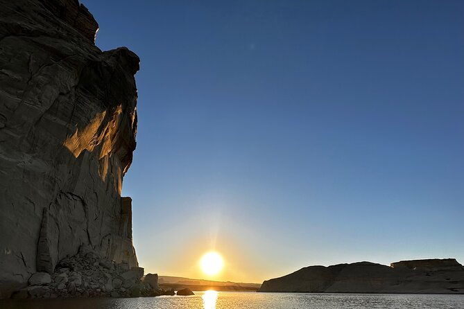 lone-rock-beach-kayak-paddleboard-and-swim-tour-2