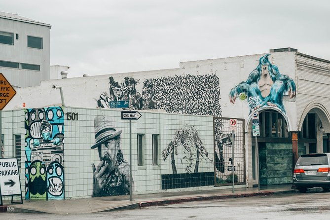 los-angeles-street-art-photoshoot-funky-venice-with-a-personal-photographer
