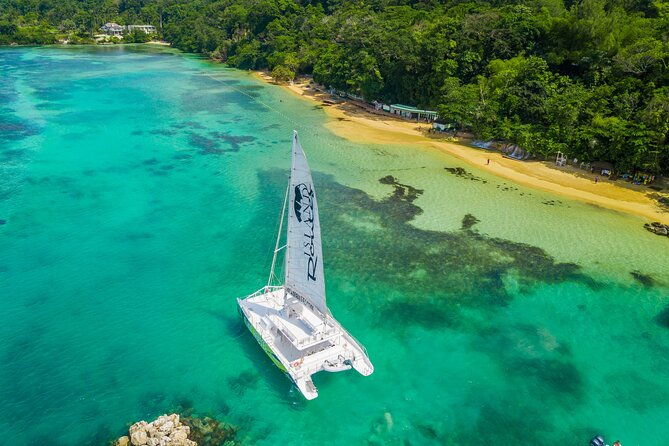 lovers-rock-catamaran-cruise-from-ocho-rios