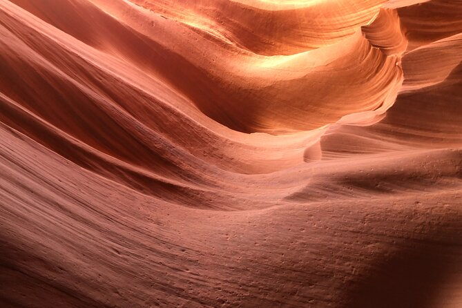 lower-antelope-canyon-hike-and-water-antelope-canyon-kayak
