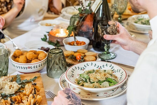 lucca-walking-tour-traditional-cooking-class-with-wine-2