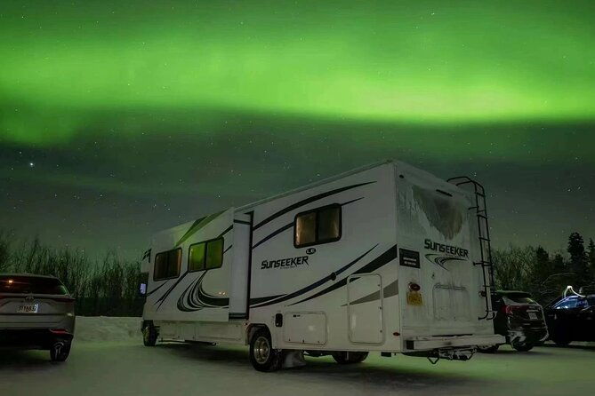 luxury-motorhome-aurora-chasing-tour-small-group-and-private