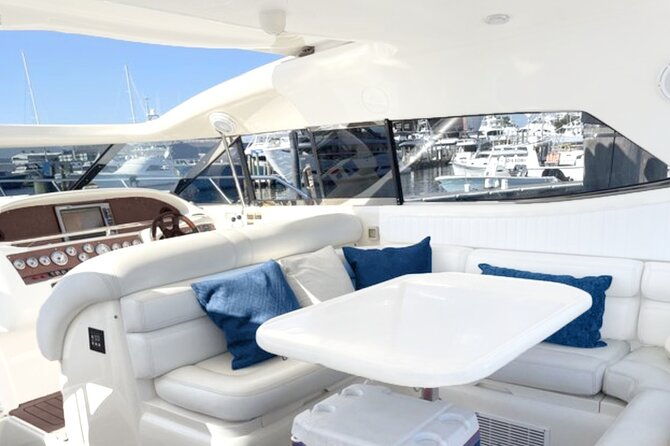 luxury-yacht-65-sunseeker-from-palm-beach