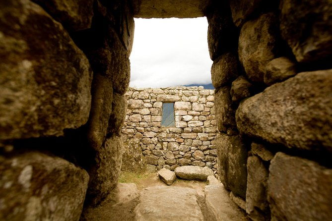 machu-picchu-private-guided-tour-from-aguas-calientes