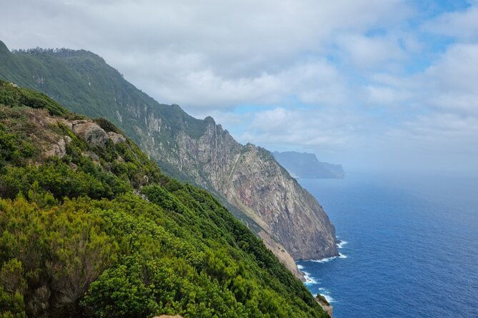 madeira-porto-da-cruz-to-machico-self-hiking-tour-with-transfer