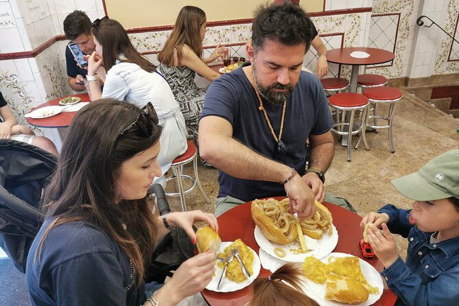 madrid-san-miguel-market-and-city-center-street-food-tour-2