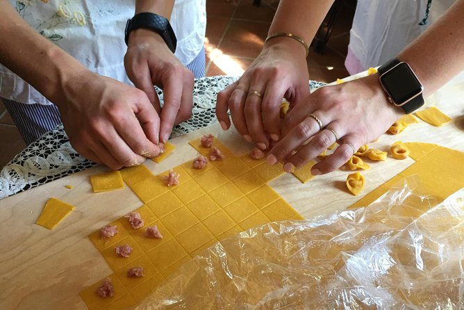 make-pasta-with-merve-tastetour-original-balsamic-vinegar