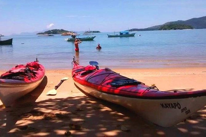 mangrove-and-beach-kayak-tour-by-paraty-tours