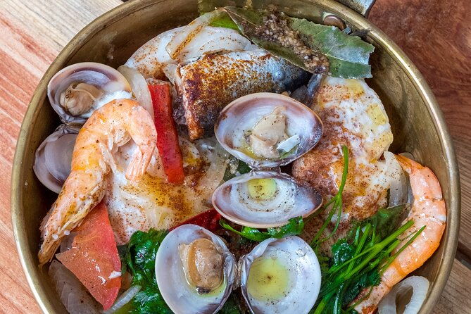 market-tour-cooking-class-and-lunch-at-mercado-de-arroios