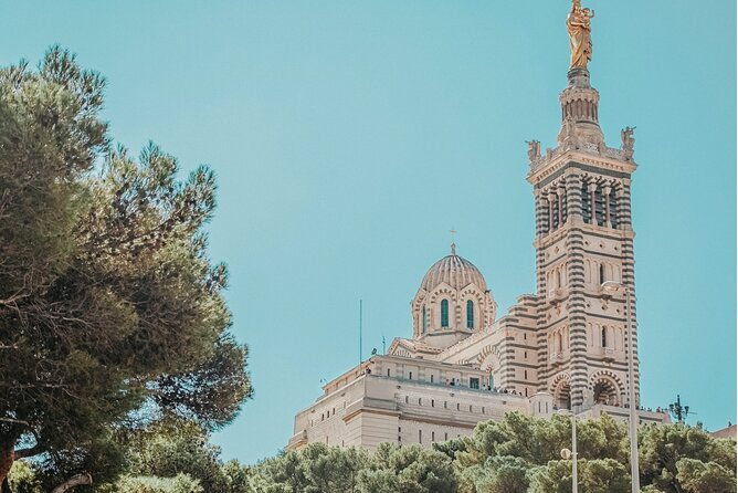 marseille-scavenger-hunt-and-sights-self-guided-tour