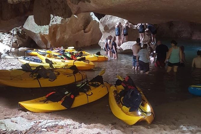 maya-sites-kayaking-zipline-private-tour