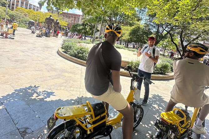 medellin-private-e-bike-tour-with-gourmet-lunch-included