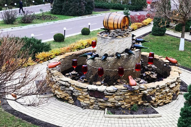 milestii-mici-is-the-largest-cellars-of-wine-in-the-world-tour