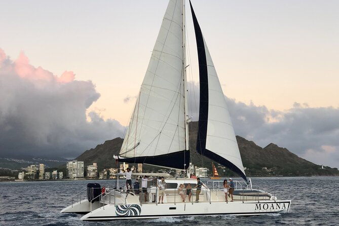 moanas-waikiki-turtle-snorkeling-experience-on-nalu