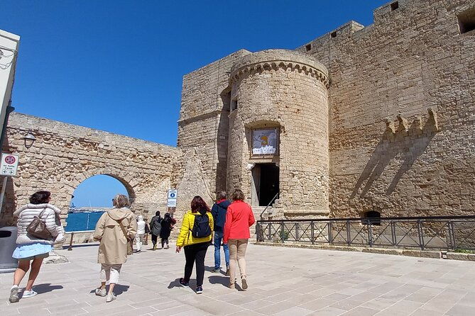 monopoli-city-walk-tour
