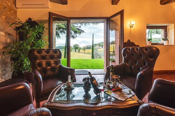 montalcino-cellar-tour-brunello-tasting-and-appetisers