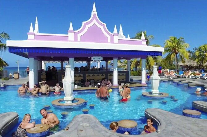 montego-bay-airport-transfer-to-riu-montego-bay-reggae-palace