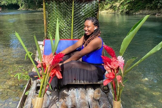 montego-bay-bamboo-river-rafting-and-limestone-massage