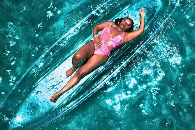montego-bay-clear-water-kayaking-with-photoshoot-and-shopping
