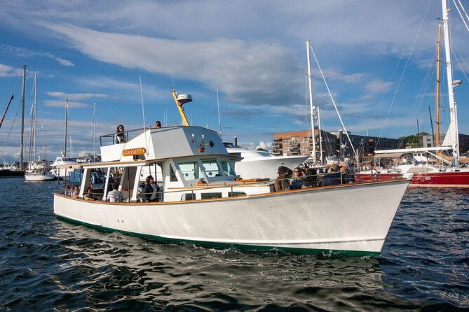 morning-mimosa-cruise-with-gansett-cruises-in-newport-ri