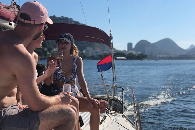 morning-sailing-tour-in-rio-de-janeiro-ddrio