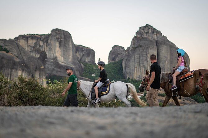 mystical-sunset-horseback-ride-in-meteora-1-hour-adventure