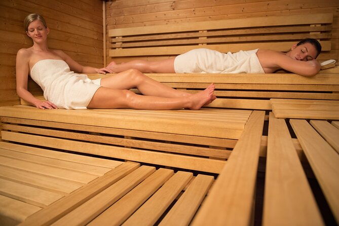 naked-in-bavaria-an-evening-at-the-sauna-2