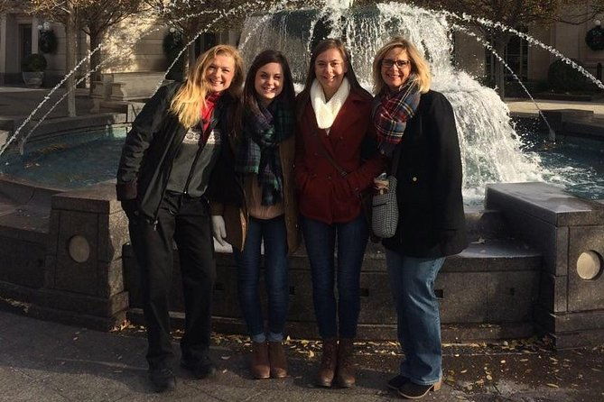 nashvilles-famous-footsteps-guided-walking-tour
