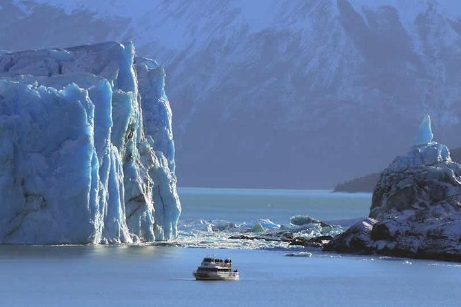 national-park-perito-moreno-glacier-optional-nautic-safari