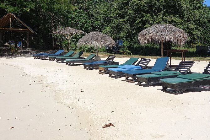 negril-seven-miles-beach-riks-cafe-sun-set-for-less