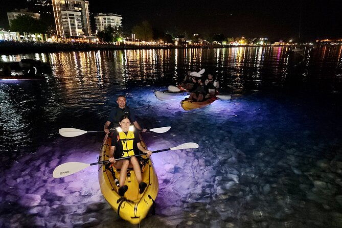 night-lights-kayak-adventure