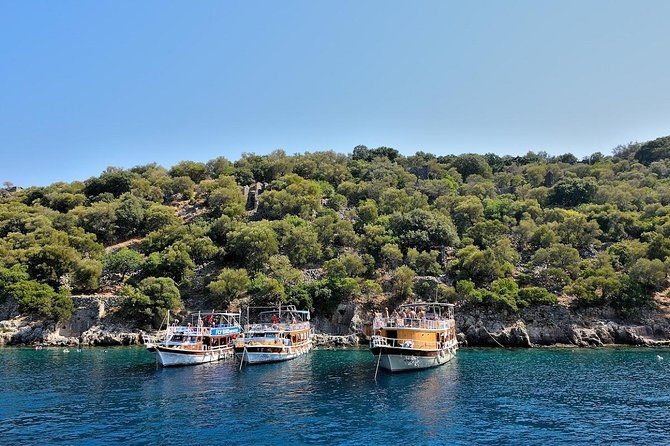 oludeniz-boat-trip-to-butterfly-valley-and-st-nicholas-island-from-fethiye