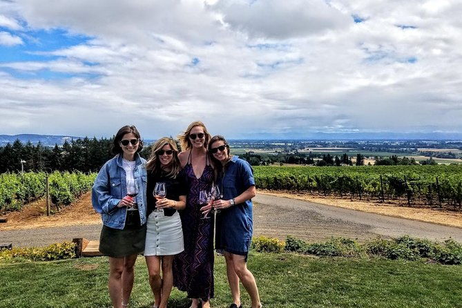 oregon-wine-tour-full-day-tour-with-lunch-stop-2